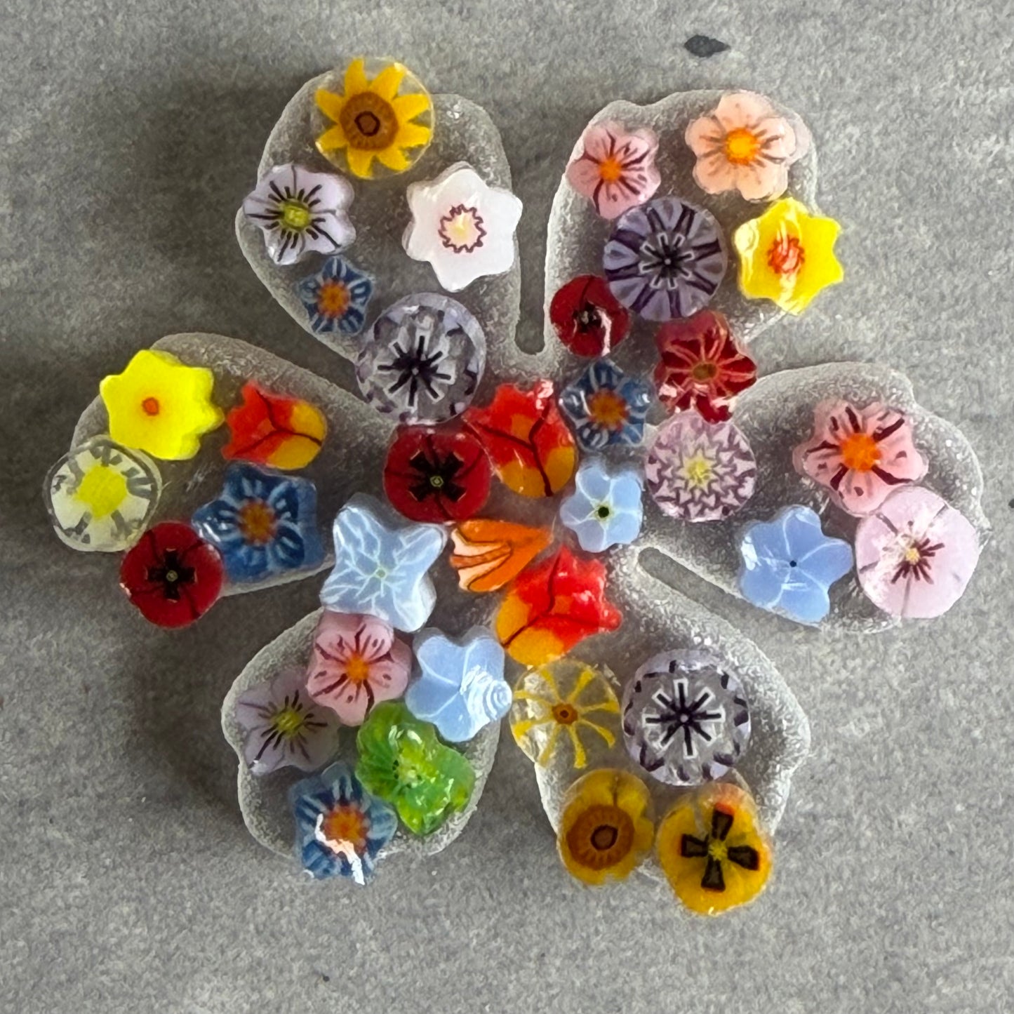 MURRINE – FLOWERS – MINI FLOWER MIX – 90COE- Tabitha’s Glass Emporium