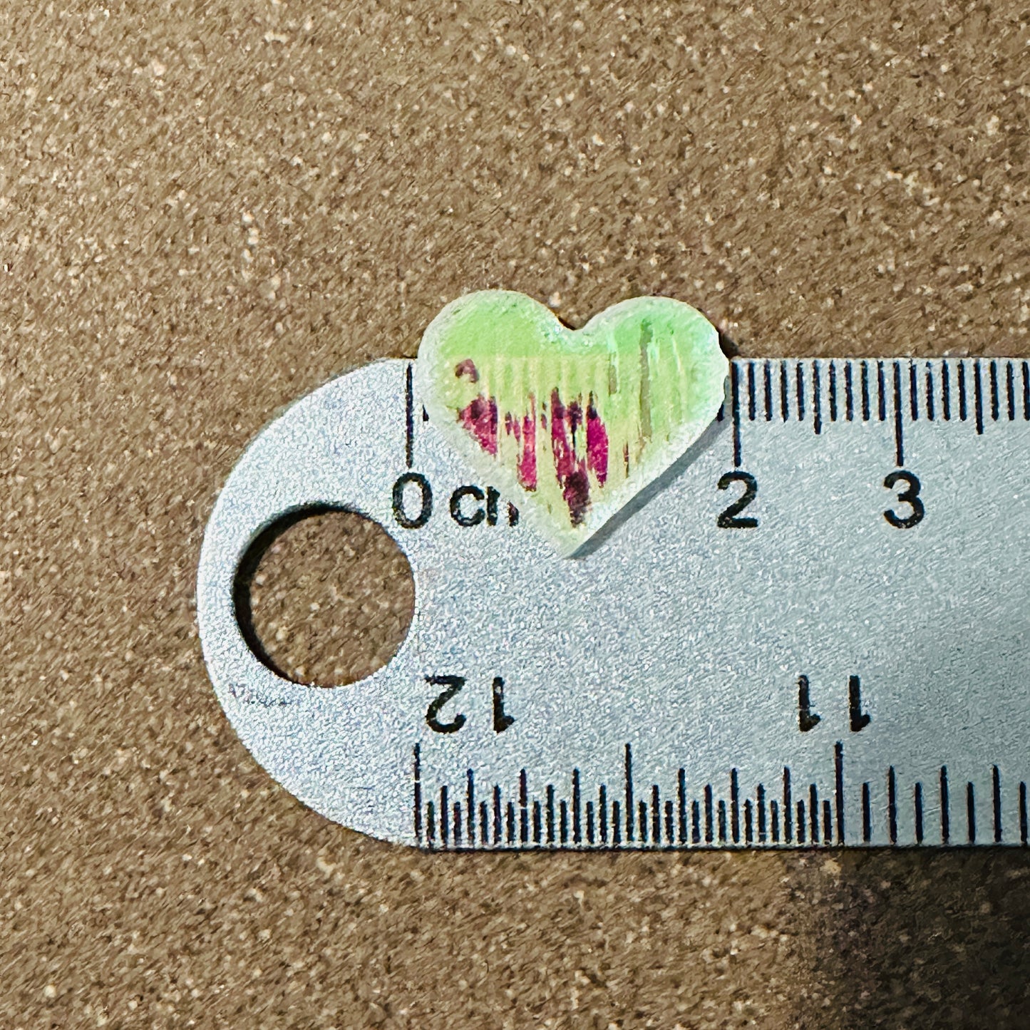 Dichrohic Heart 2cm