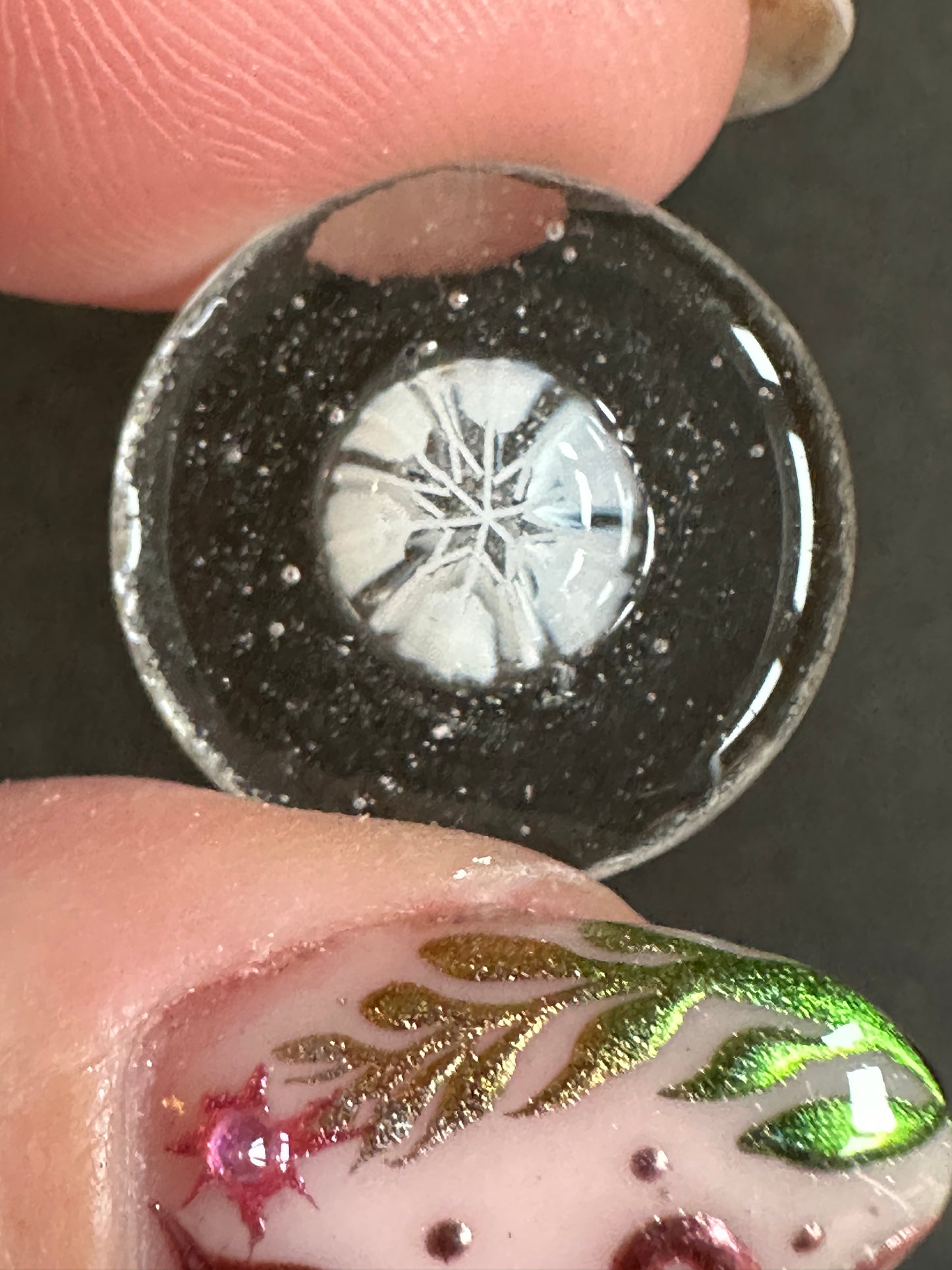 Snowflakes- Tabitha’s Glass Emporium