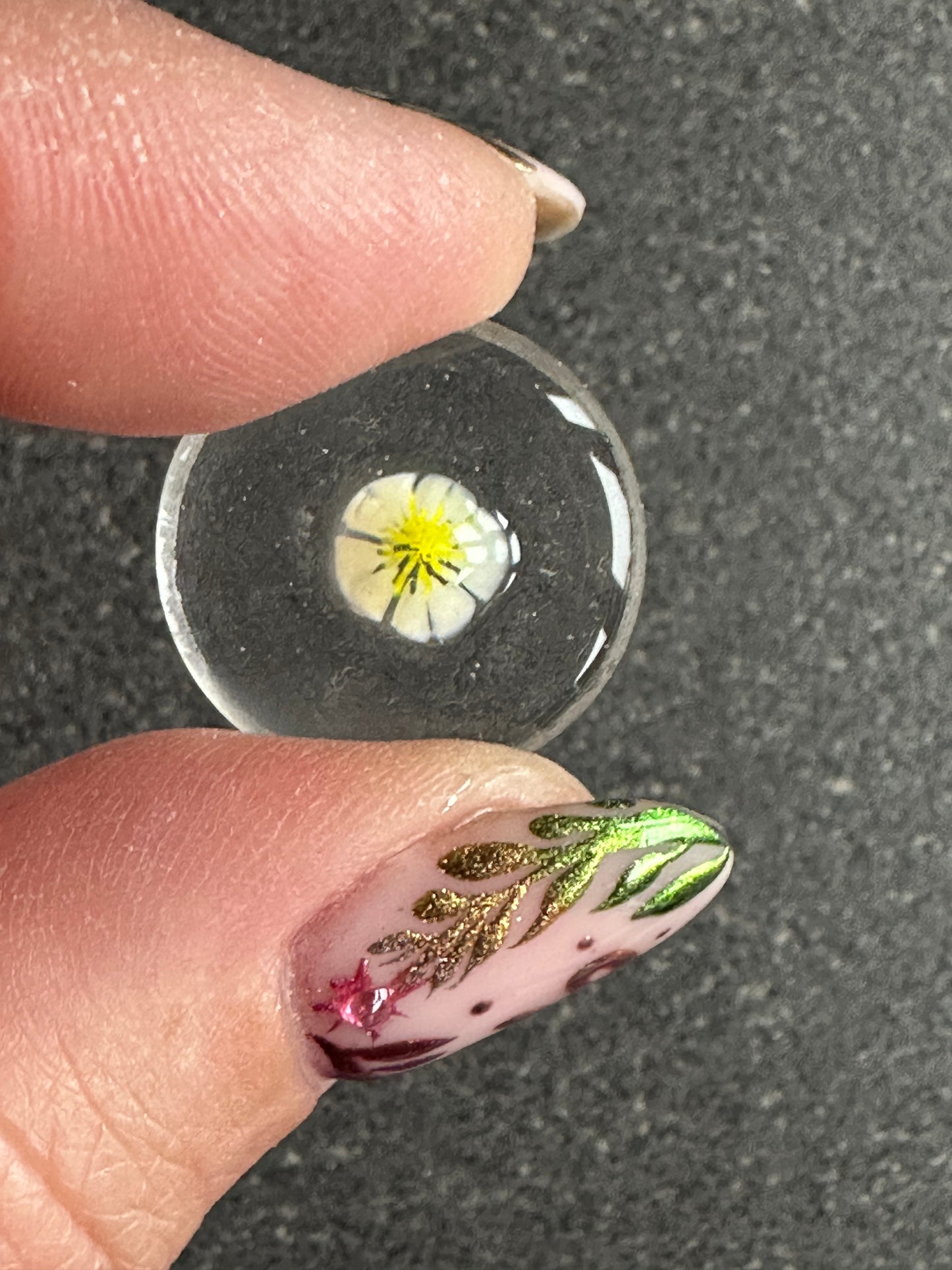 White and yellow flower - Tabitha’s Glass Emporium