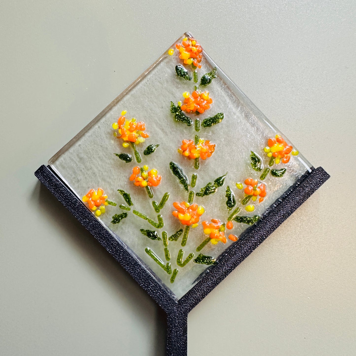 ShapeFrame™ Branch Display System