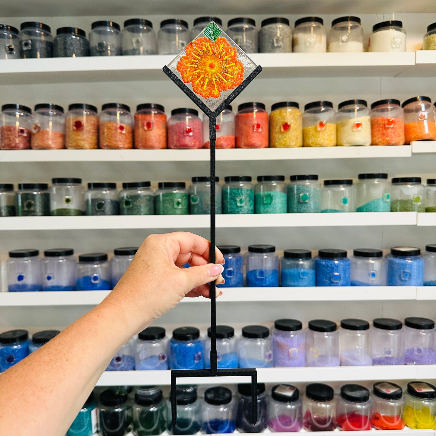 ShapeFrame™ Branch Display System
