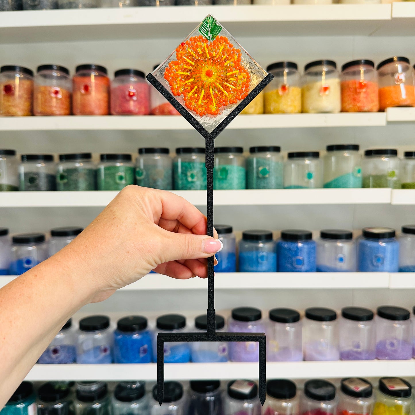 ShapeFrame™ Branch Display System