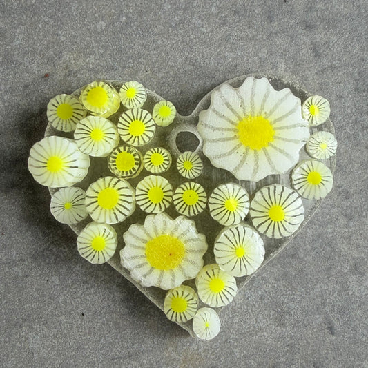 Daisy flower - Tabitha’s Glass Emporium